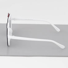 Load image into Gallery viewer, Kids Hello Kitty Sunglasses
