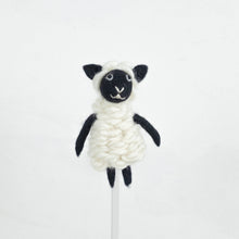 Laden Sie das Bild in den Galerie-Viewer, The Winding Road Natural Sheep Finger Puppet – Fair Trade Felt Toy
