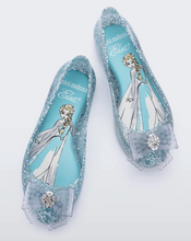 Load image into Gallery viewer, Mini Melissa Sweet Love Princess Disney Elsa Size 1
