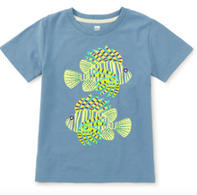 Load image into Gallery viewer, Tea Collection Lionfish Graphic Tee Coronet Blue Size 9-12m
