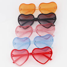 Load image into Gallery viewer, Kids Heart Frame Sunglasses
