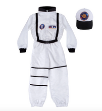 Load image into Gallery viewer, Great Pretenders Astronaut Costume 5-6 Years
