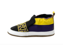 Load image into Gallery viewer, Robeez Lakers-Logo Black Size 18-24m
