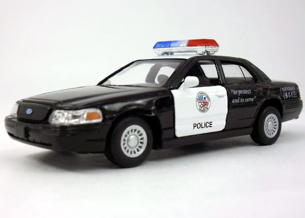 Ford Crown Victoria Police Car Pullback