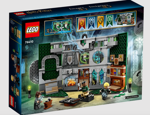 Lego Harry Potter Slytherin House Banner Ages 9+ (349 Pieces) 76410