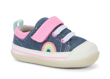 Load image into Gallery viewer, Stevie (First Walker) Chambray/Pink
