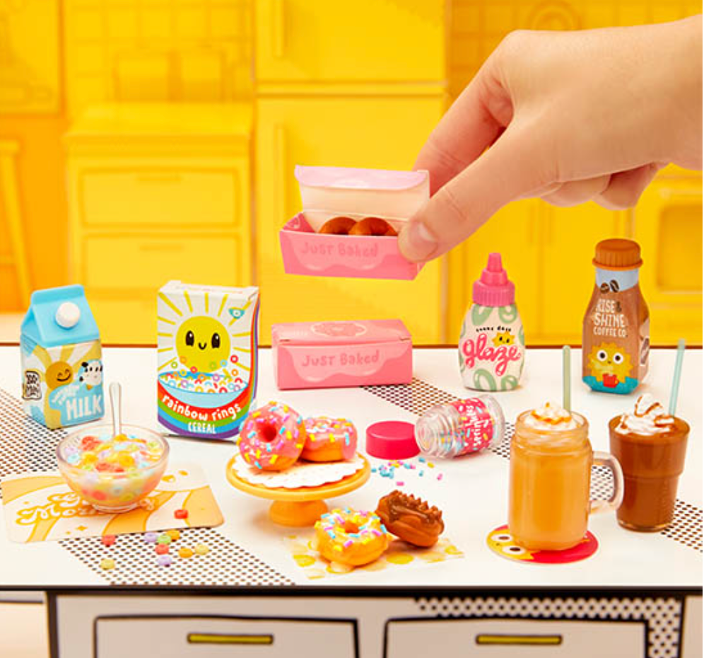 MGA's Miniverse Make It Mini Kitchen